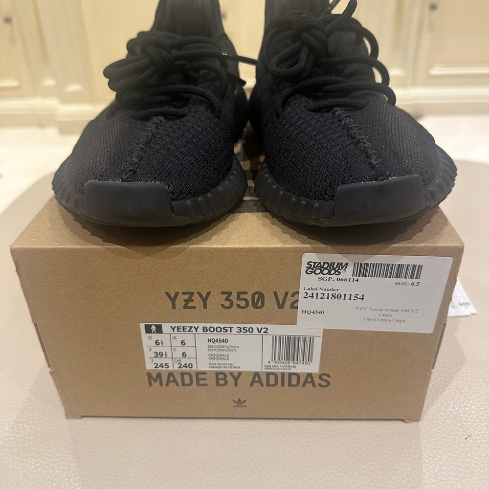 Adidas Kids Sneakers - Black